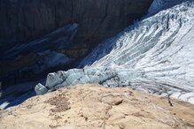 Der spaltenreiche Bifertenfirn am Toedi